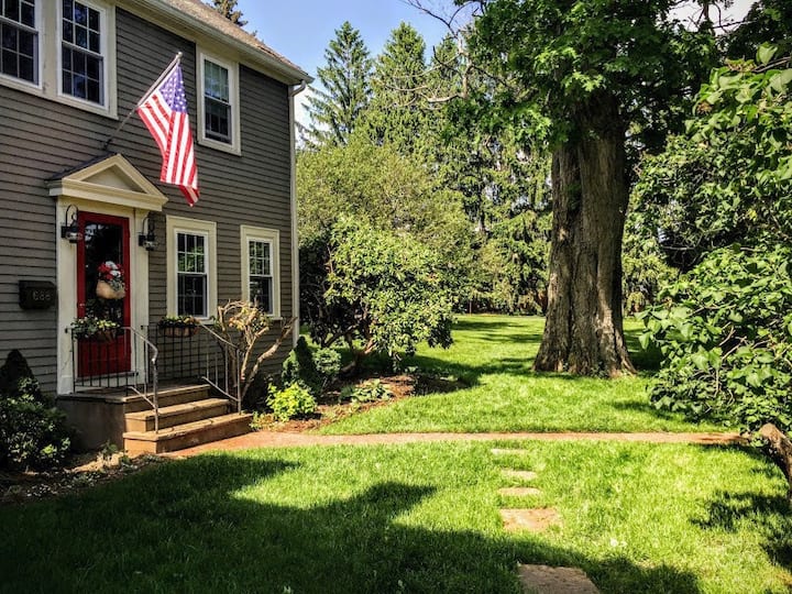 Beverly Farms Apartment “Homeport” Apartments for Rent in Beverly