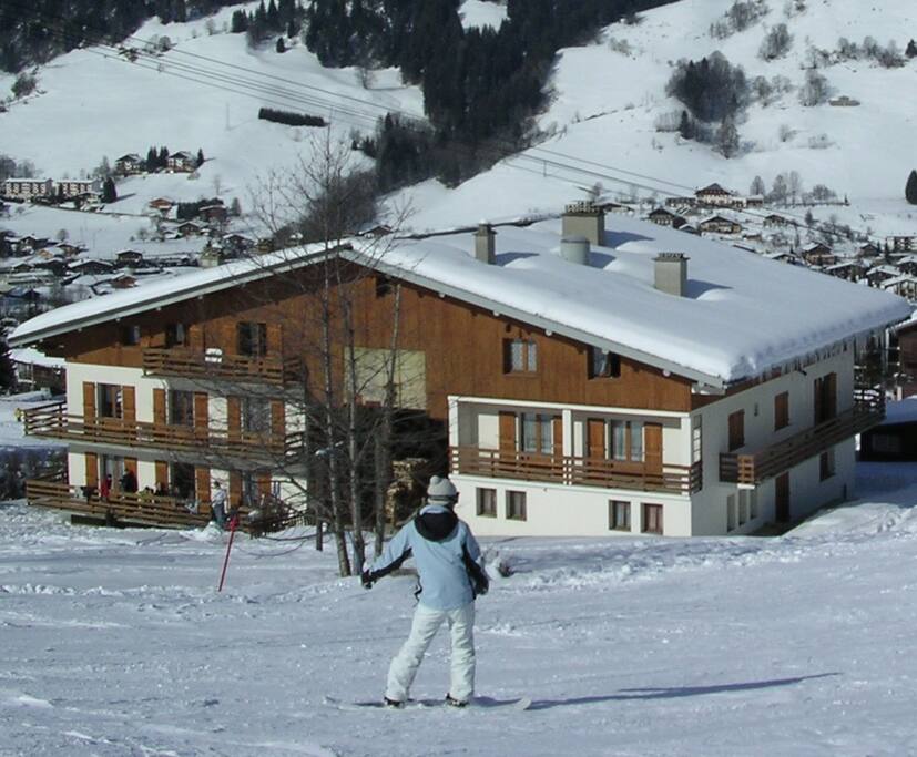 Le chalet sur les pistes de ski