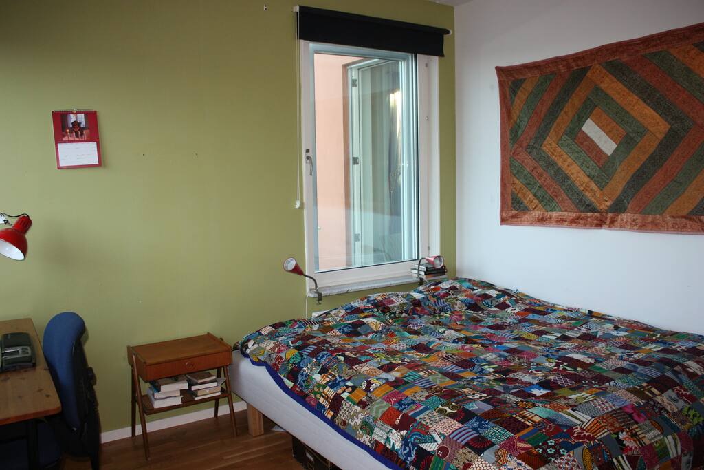 Bedroom with double bed