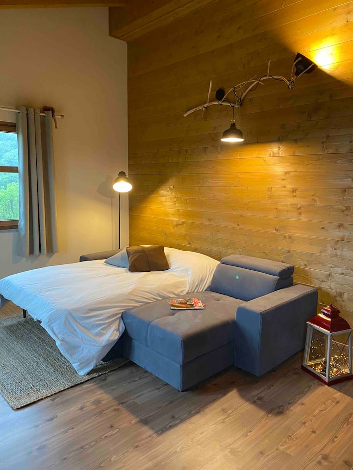 Otvorená pohovka (pre 2 osoby + 1/2 štvorca )