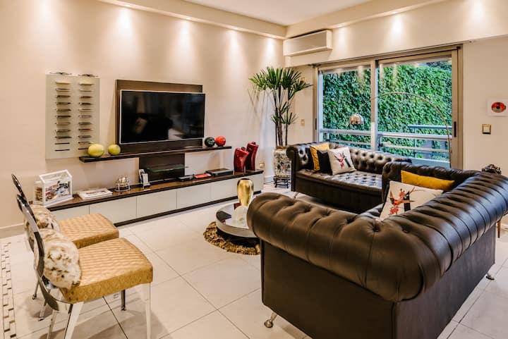 Six-bedroom apartment in Saavedra with pool, garden and BBQ