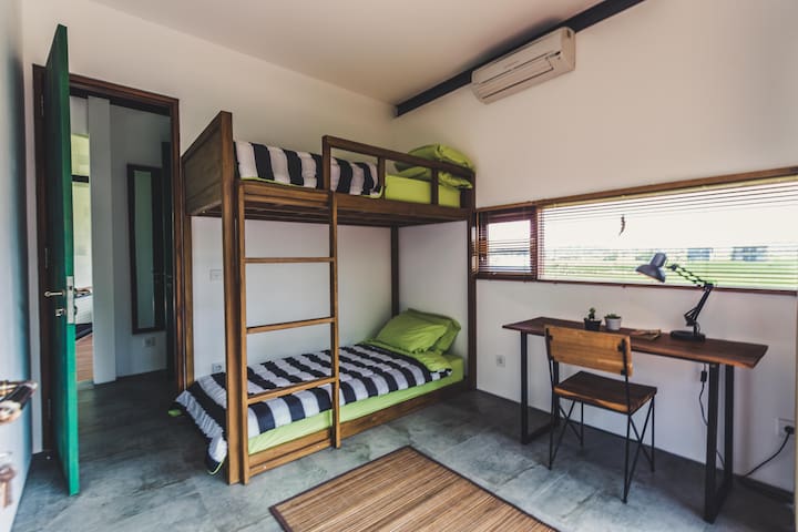 Desain Rumah Artis<br/> Desain Rumah Artis<br/>