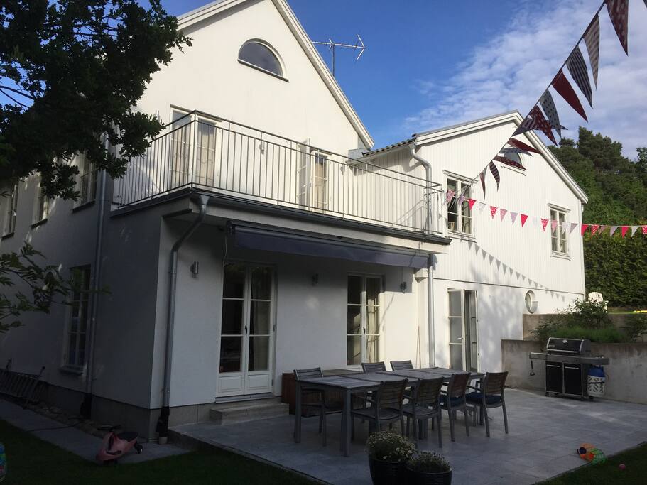 Dinner on the balcony or on the patio?