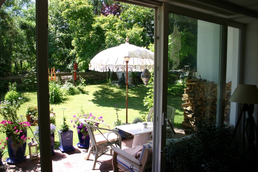 Blick auf die Terrasse