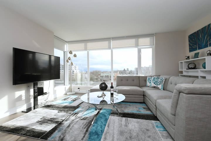 Kemewahan konsep terbuka di pusat bandar Victoria!