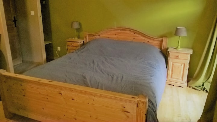 غرفة النوم 2