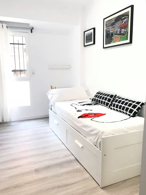 DORMITORIO 1- BEDROOM 1