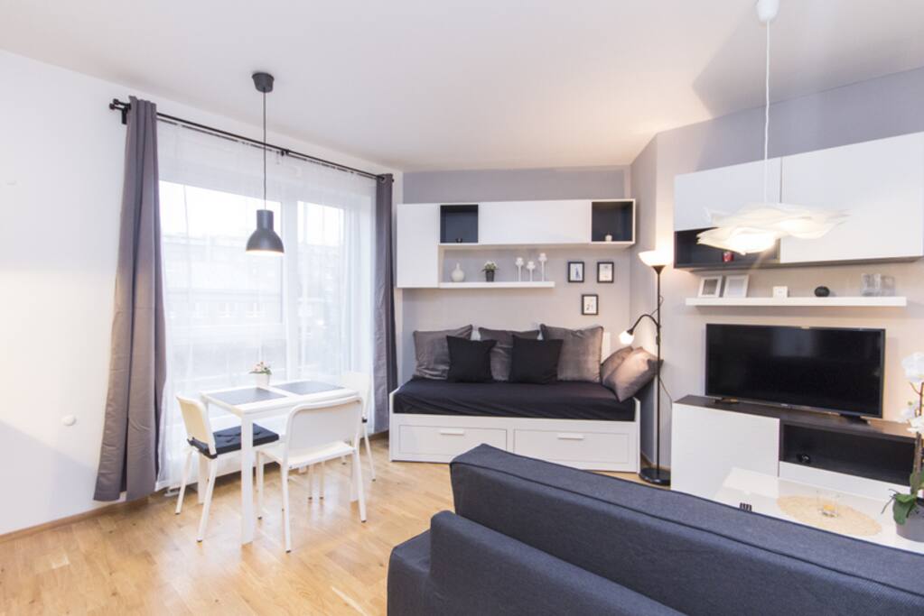 Main view - Studio
