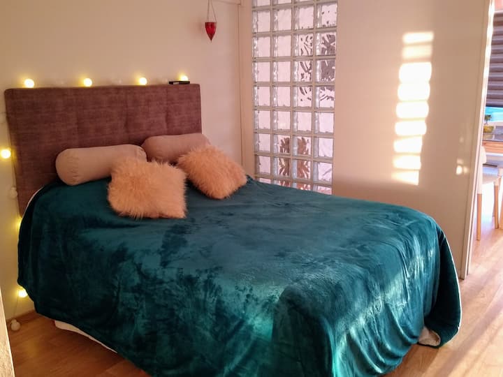 Bedroom with double bed
