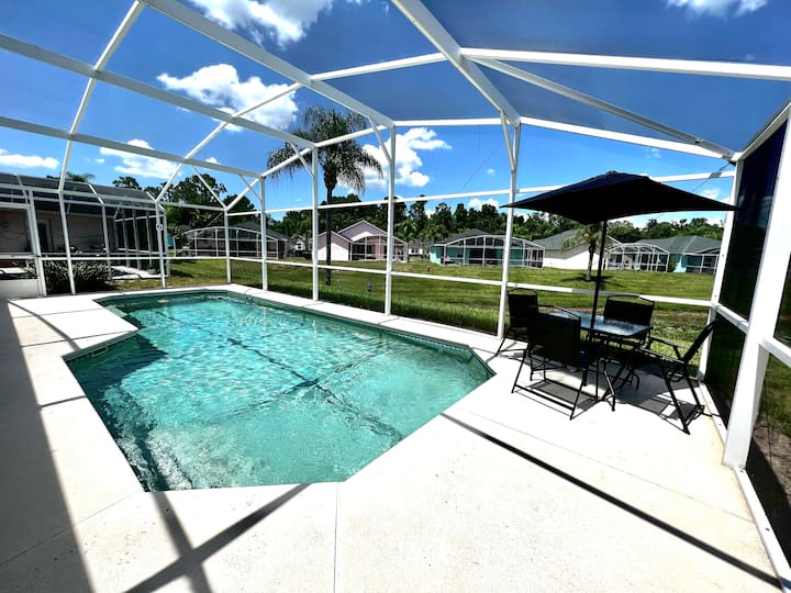 Private Poolhome near Disney & Universal Houses for Rent in