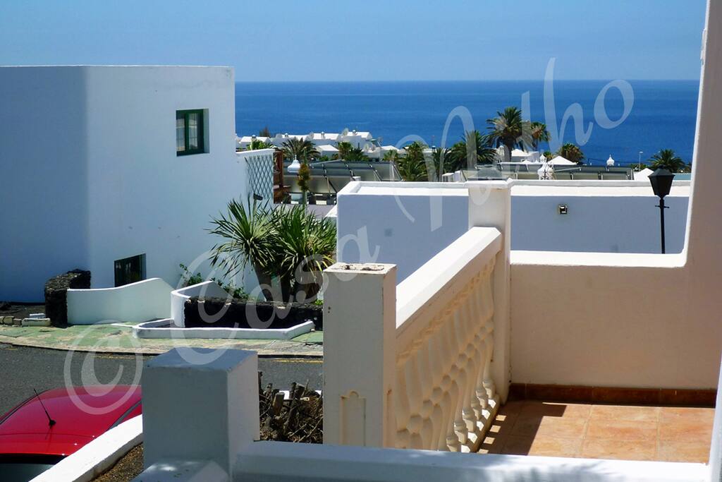 Der Ausblick von der Terrasse * the view from the terrace