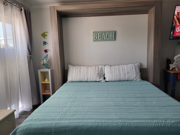 Cama retrátil KING size com colchão de gel mais novo.