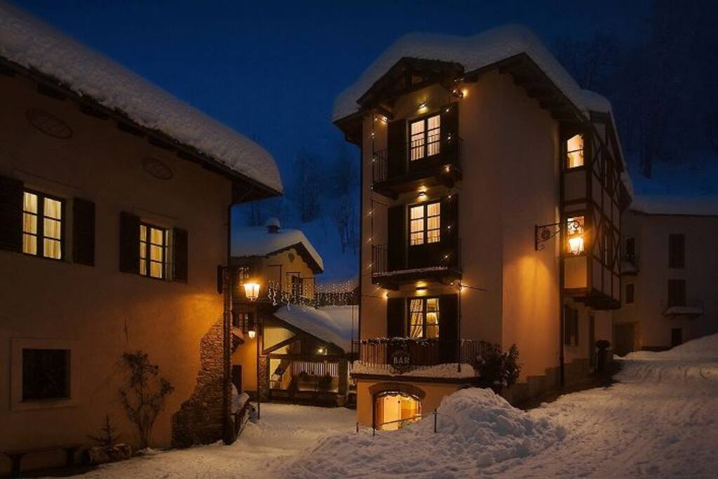 Il Borgo di Valcasotto in inverno