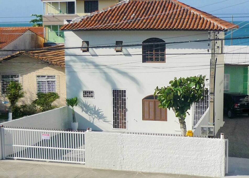 Apartamento 2º andar com VISTA PARA O MAR.