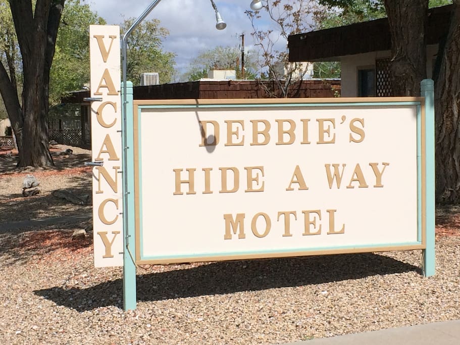 Debbie’s Hide A Way Motel
Page AZ
