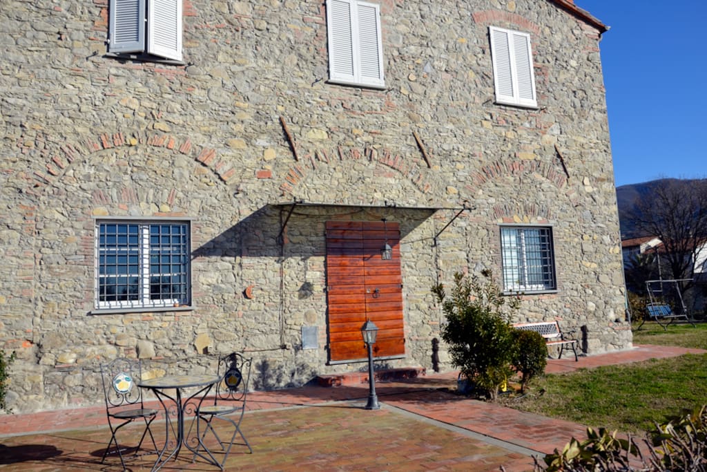 Front view of entrance to apartment.