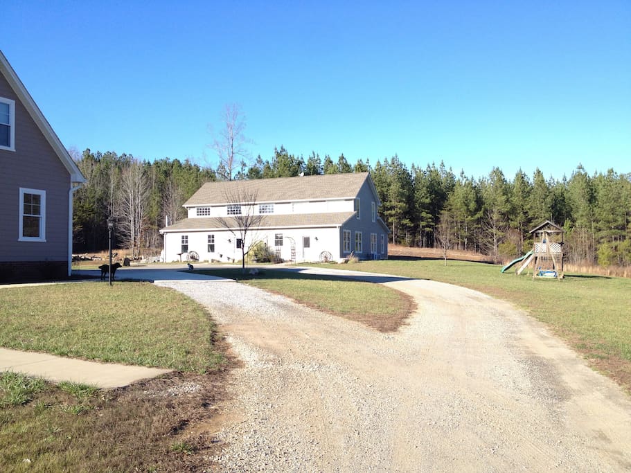 This building contains both the guest house and shop space. Unfurnished space is also available upstairs in the guest house if you need space to spread out a bit more.