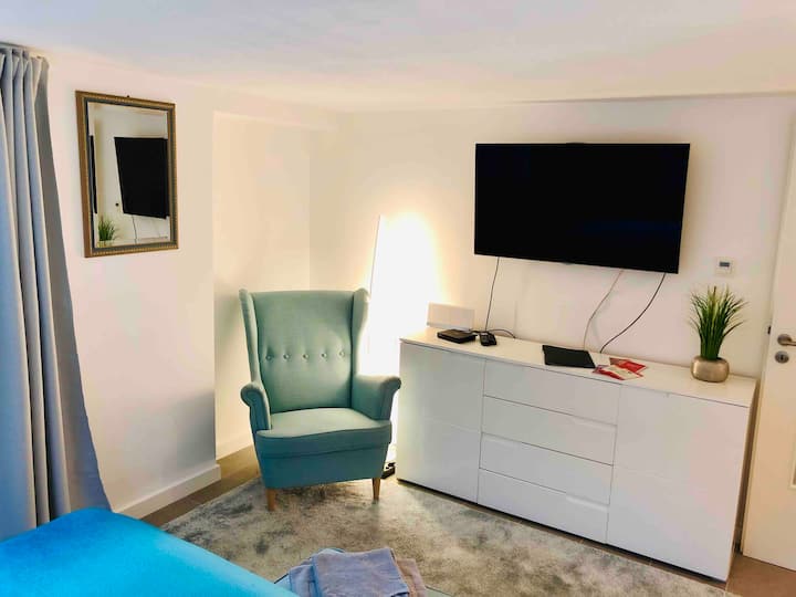 Deichnah L 1,5 Zimmer - März 2025 Frisch Renoviert - Bremen