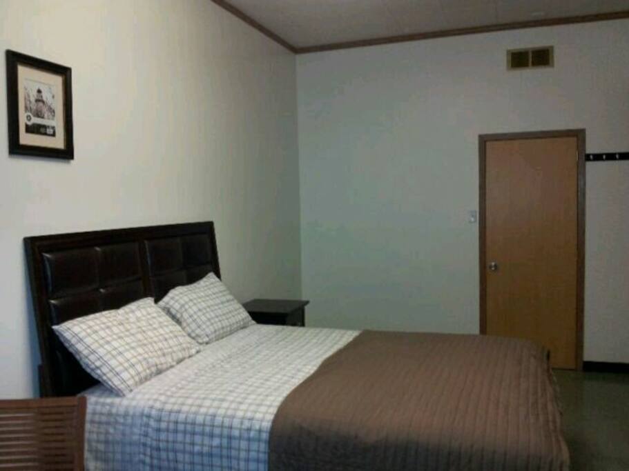 Large Bedroom