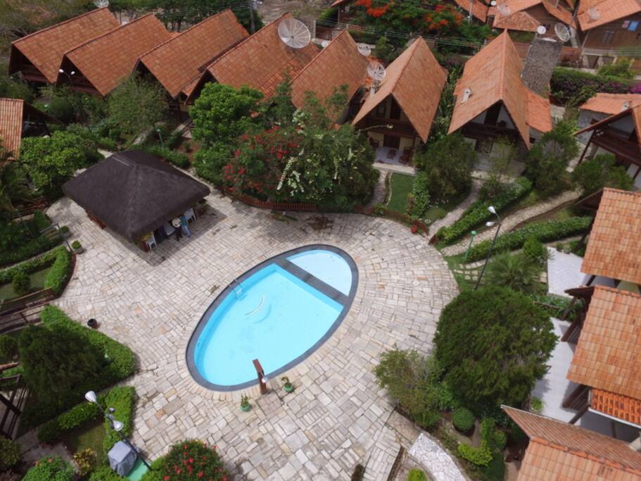 Vista aérea da Piscina e Salão de Convivência