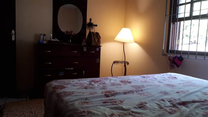 საძინებელი 2