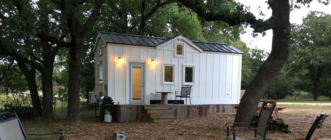 Airbnb Bluff Dale Vacation Rentals Places To Stay Texas
