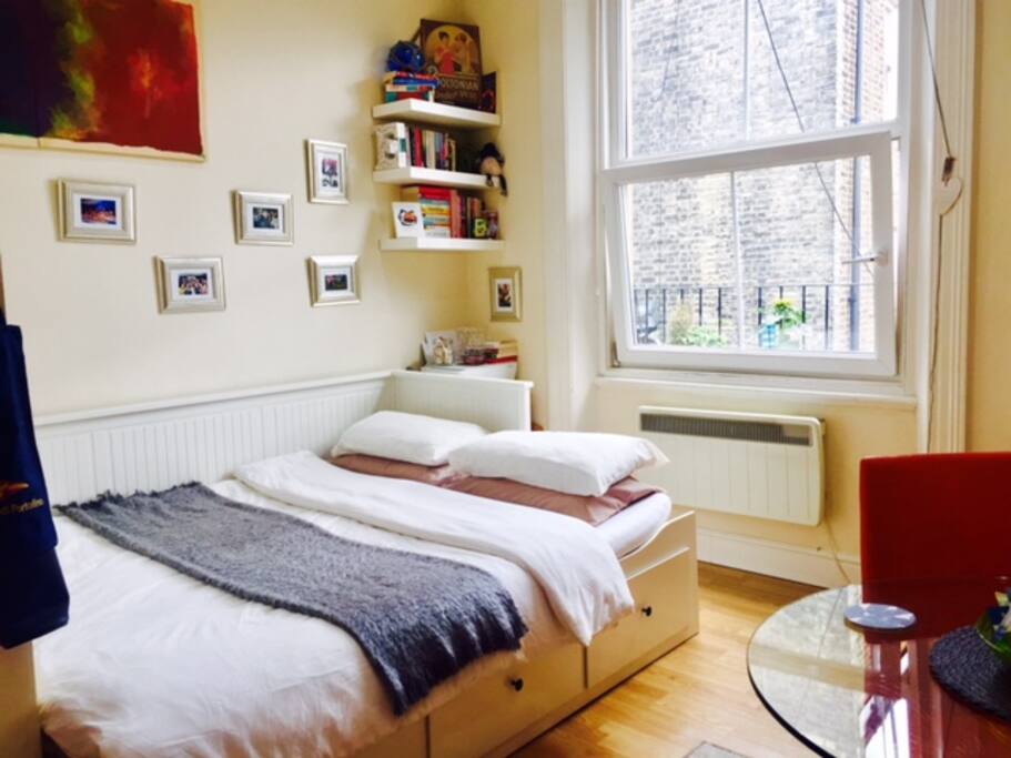 Fold out comfortable king size bed