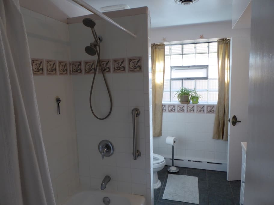 Shared or private bath