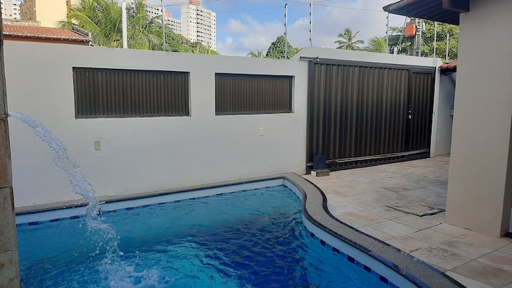 Casa Em Natal  Cond. Fechado Com Piscina-03 Suítes - Natal