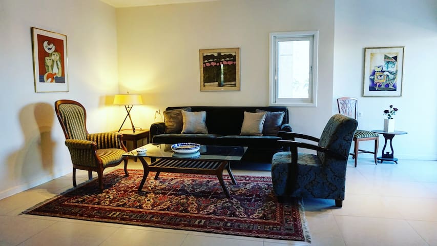 Boutique Apartment in Herzliya