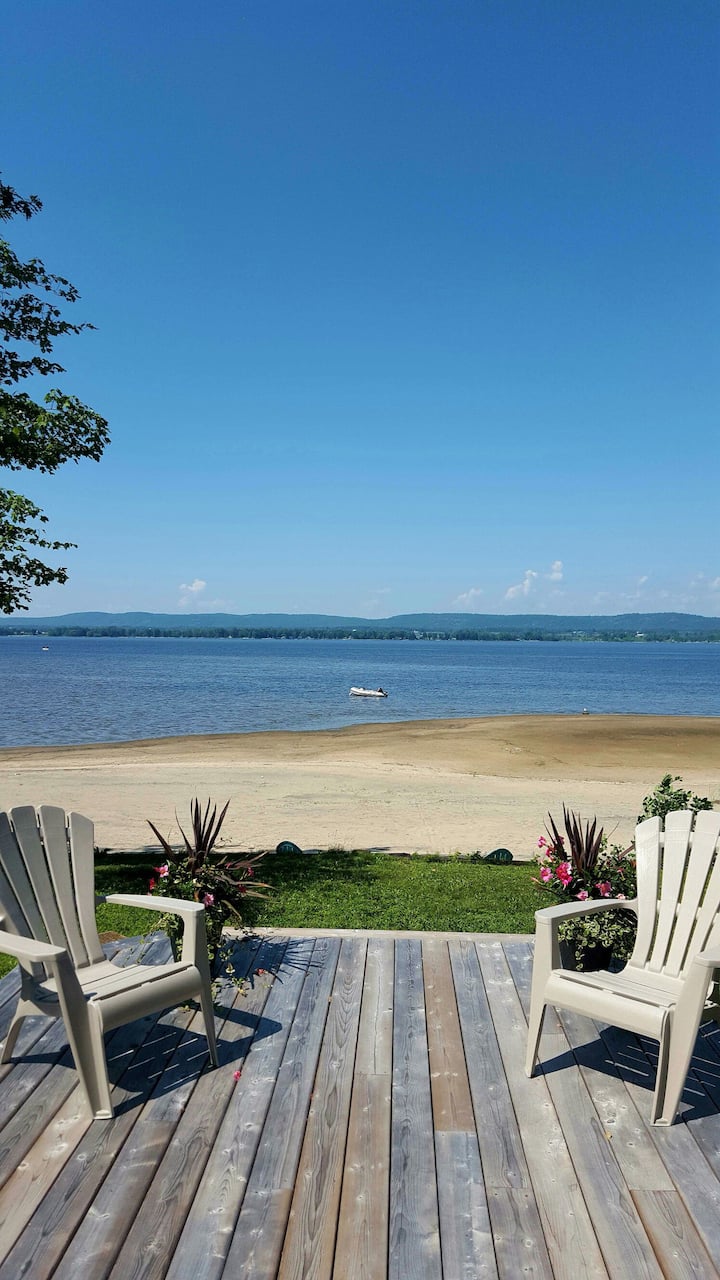 LacdesLoups Vacation Rentals & Homes Québec, Canada Airbnb