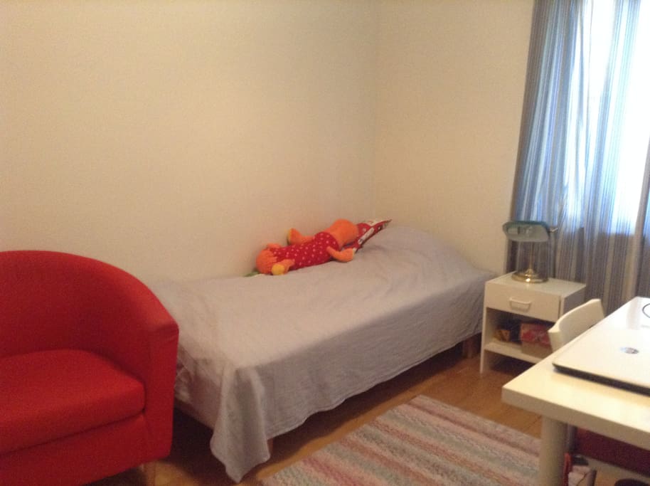 Second bedroom with 80cm bed