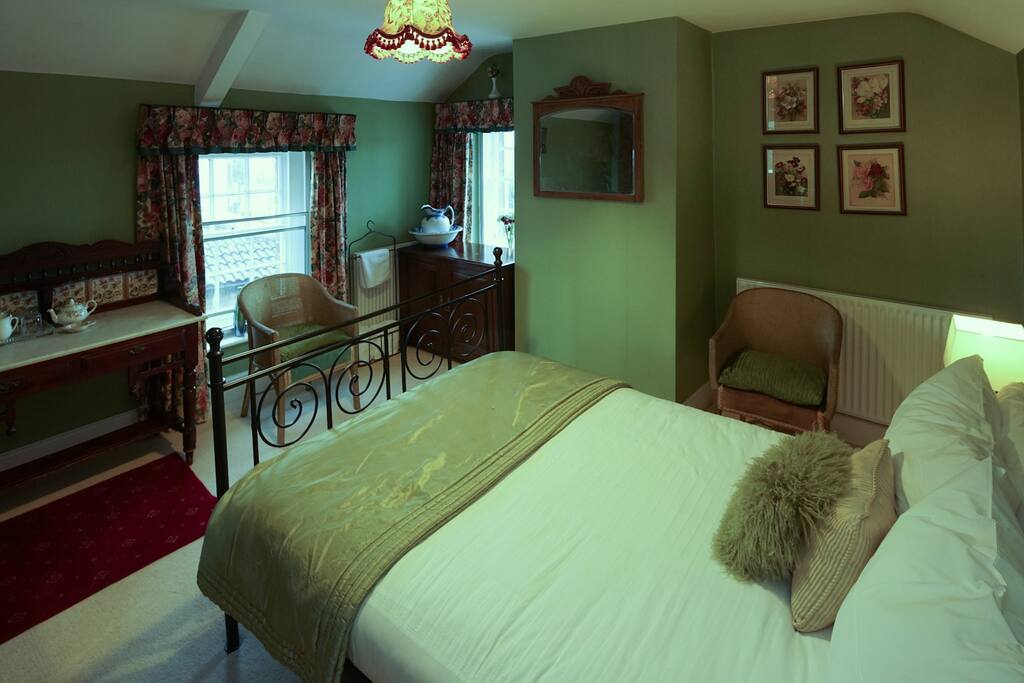 Bedroom 2 is a beautiful room, very comfortable for 2 persons sharing