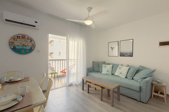 Just for 2 newly renovated 1 bedroom apt