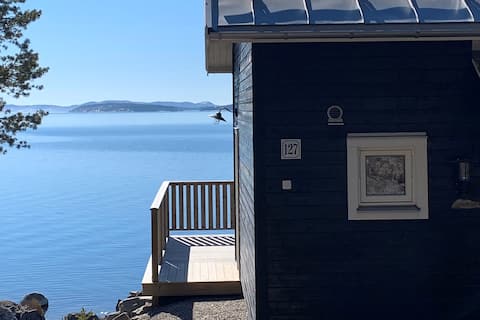 Sea front house in the heart of the High Coast