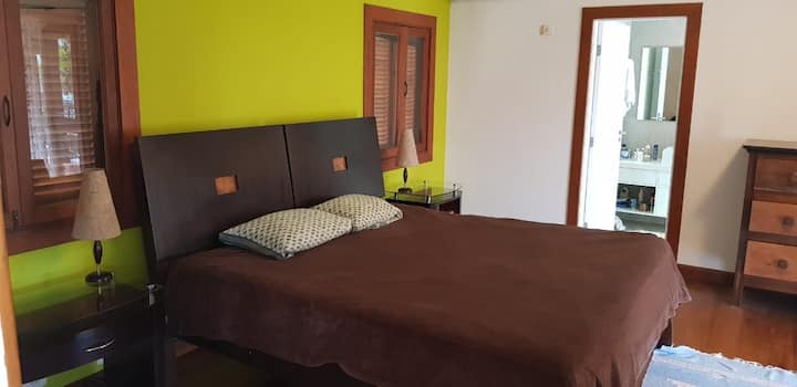 Master Suite na Balcony na Jacuzzi