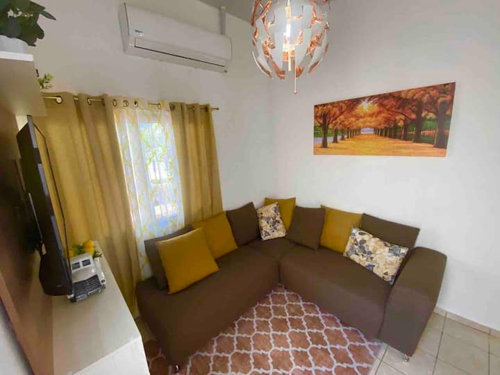 Better than a Hotel 2 Modern and comfortable house Houses for Rent