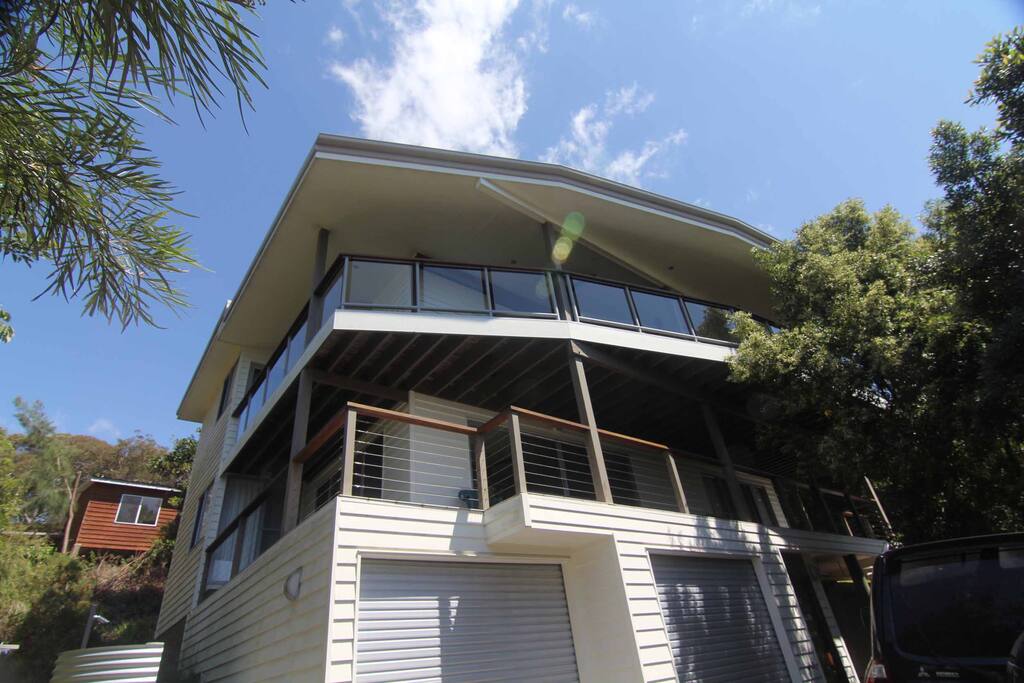 Exterior with LUG