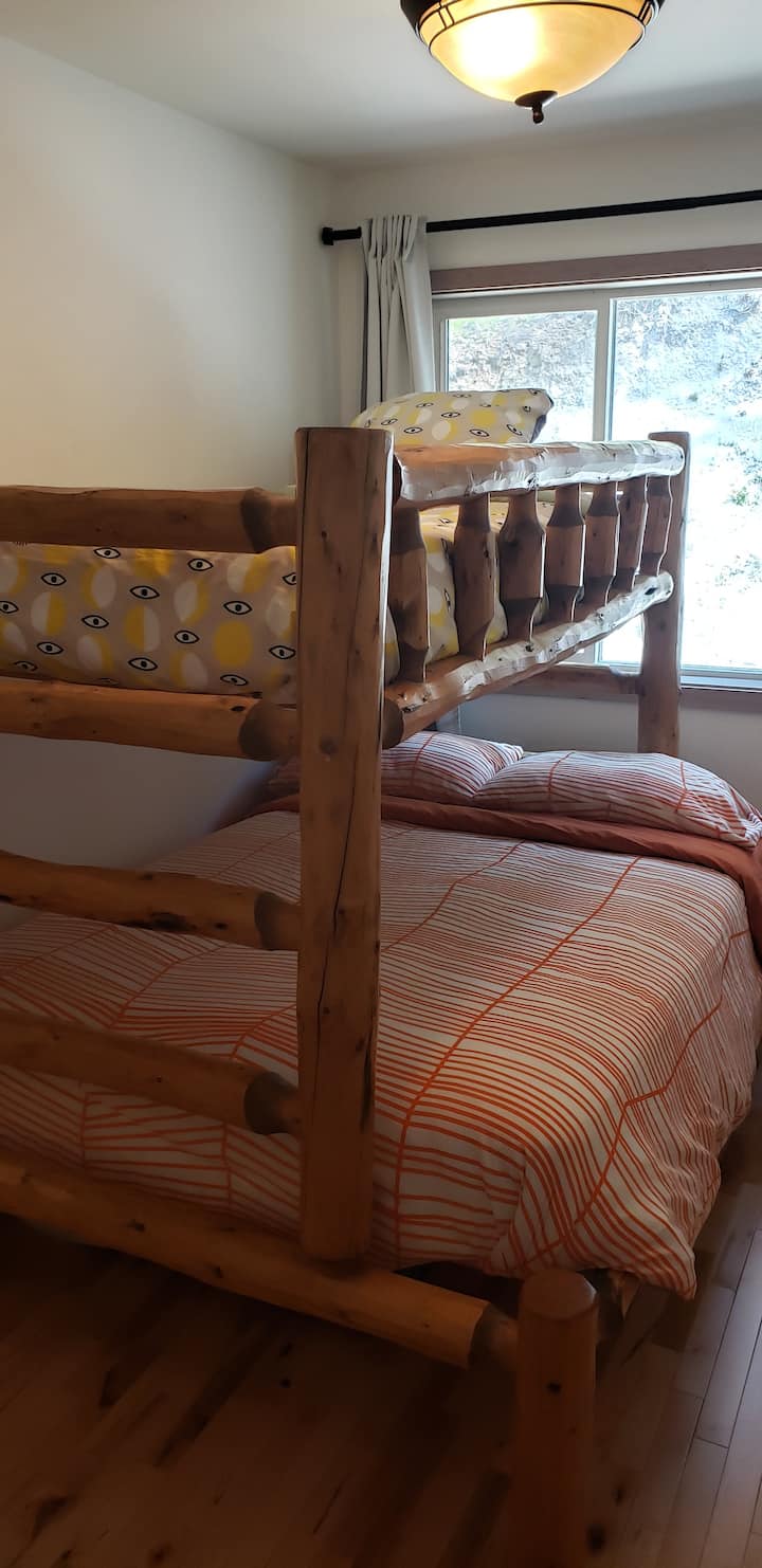 საძინებელი 3