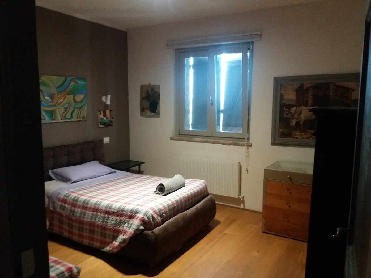 غرفة النوم 1