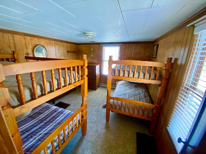 საძინებელი 4