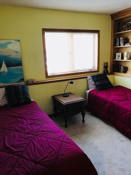 Guest bedroom