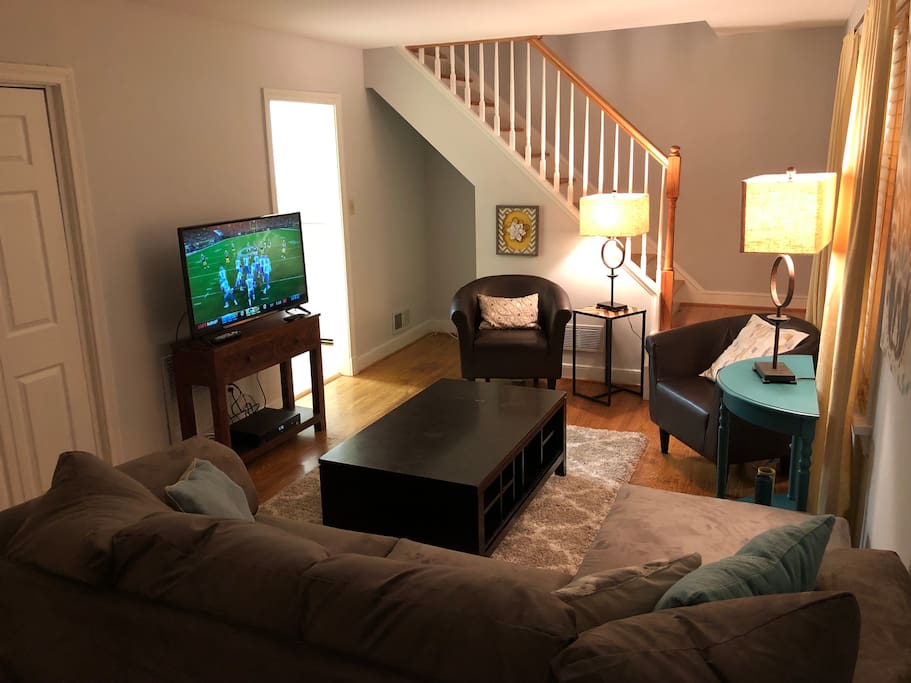 Living Room (view from front door)