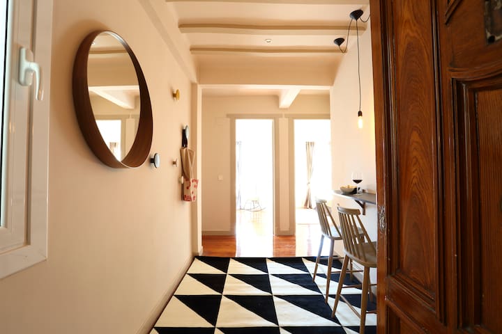 PINARES SUITE (5 BDROOM): 3 MIN TO THE BEACH