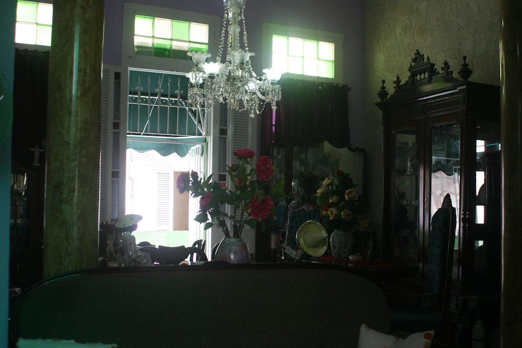 Con el encanto de una de las mejores casas coloniales de Cuba