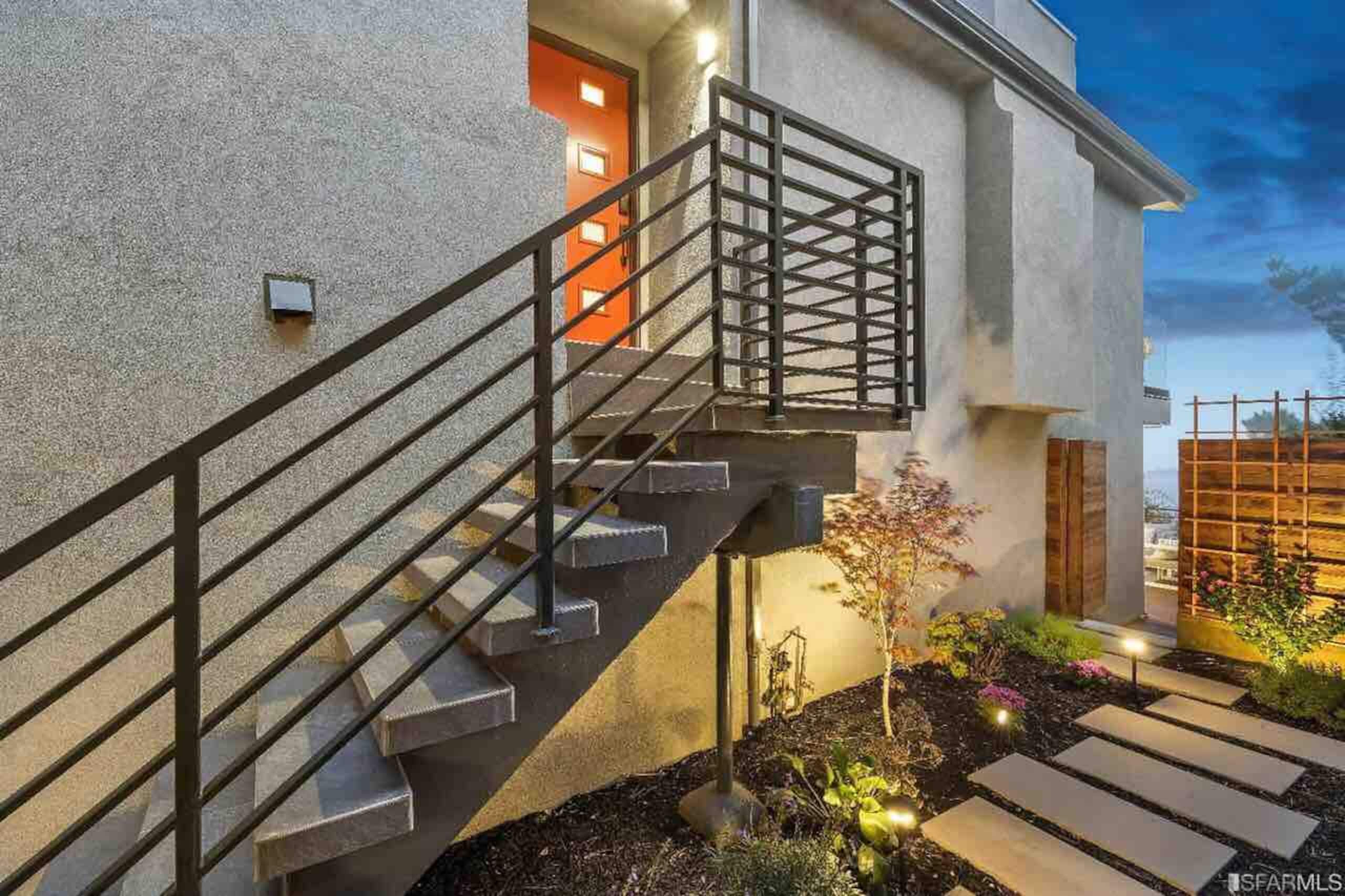 Villa in San Francisco · ★4.95 · 5 bedrooms · 6 beds · 3 baths - Image 29
