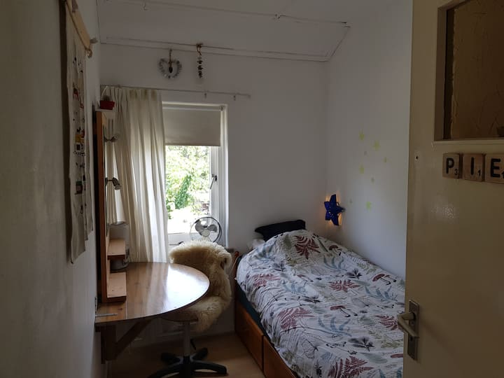 Chambre 4 lit simple