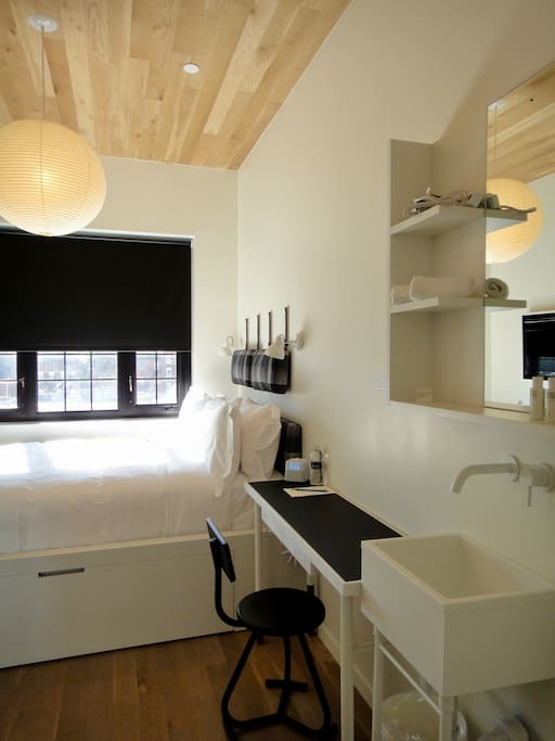 Studio Queen Room