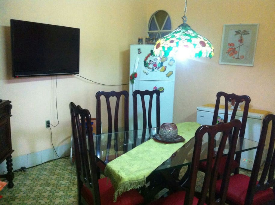 Amplio comedor.