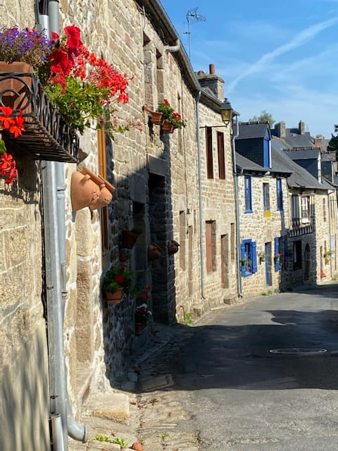 House in classified medieval village